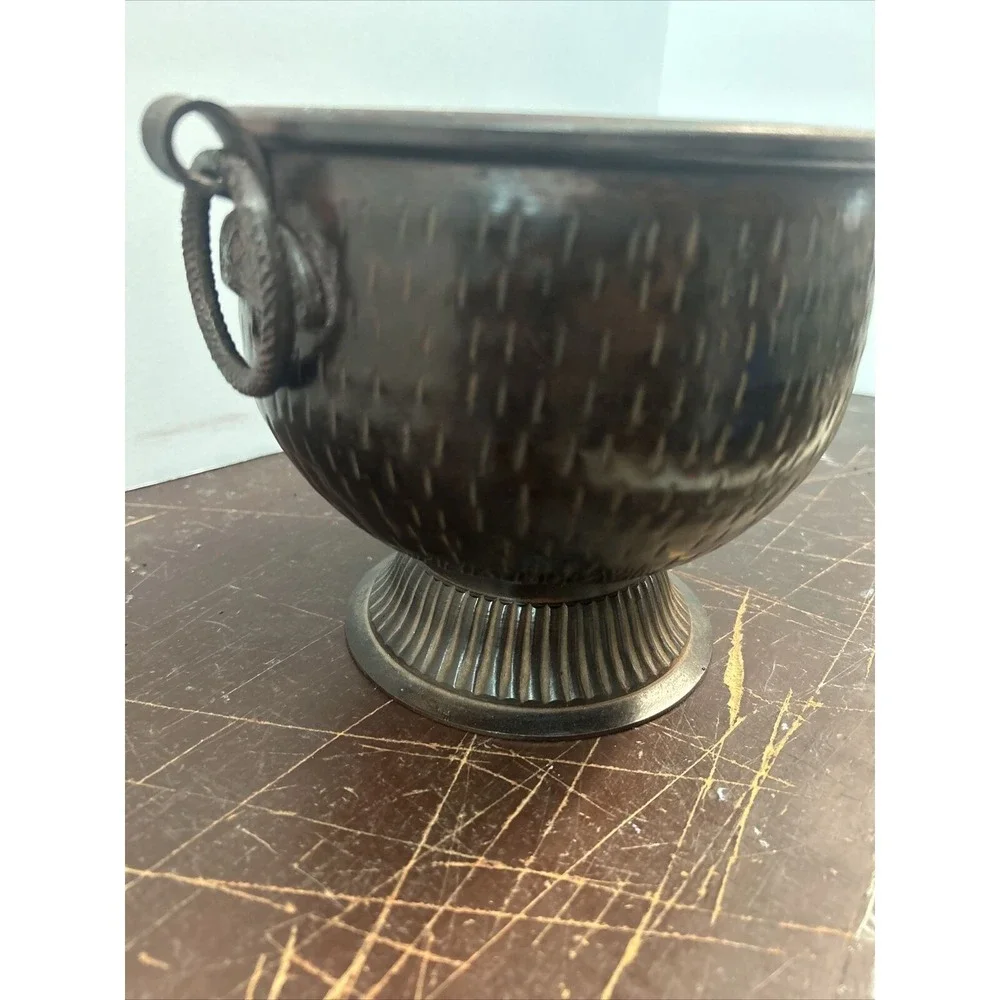 Vintage Aged Bowl with Pedestal with Beautiful Planter‎ Catchall Ribbed Rings